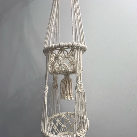 NWOT Macrame Two Tier Large Basket - Picture 4 of 10